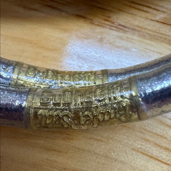 BuDhaGirl Silver All-Weather Bangles Set of 9 Size Medium - Picture 4 of 7